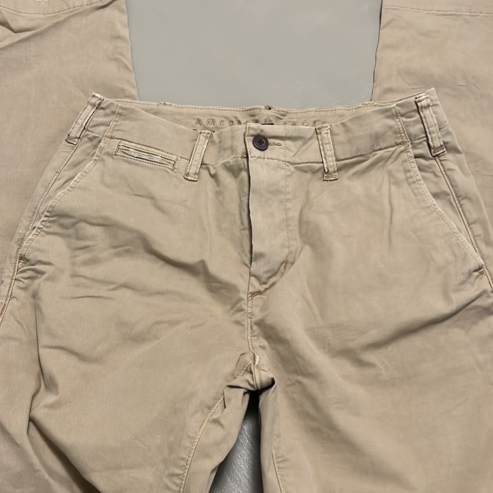 AE KHAKIS - Picture 2 of 4